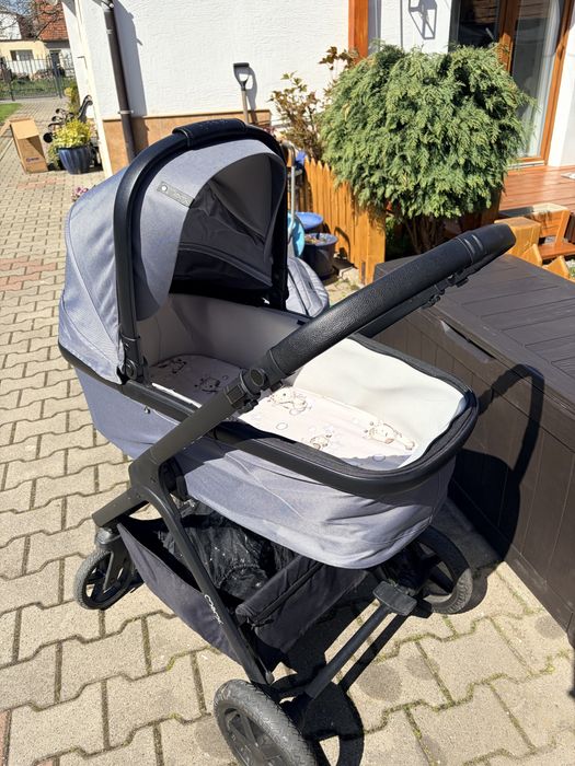 Wózek dziecięcy MOMI 2w1