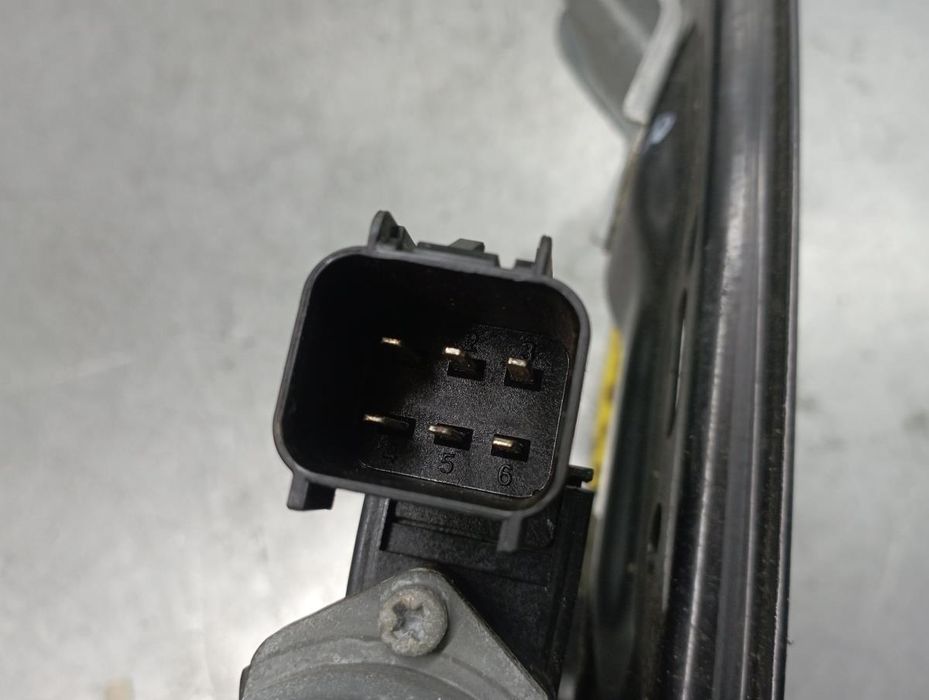 Elevador vidros trás esquerdo LAND ROVER Range Rover Evoque (L538)