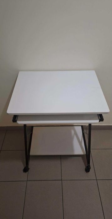 Biurko mini pod komputer 60x48x75