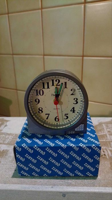 Budzik PacifiC śpioch