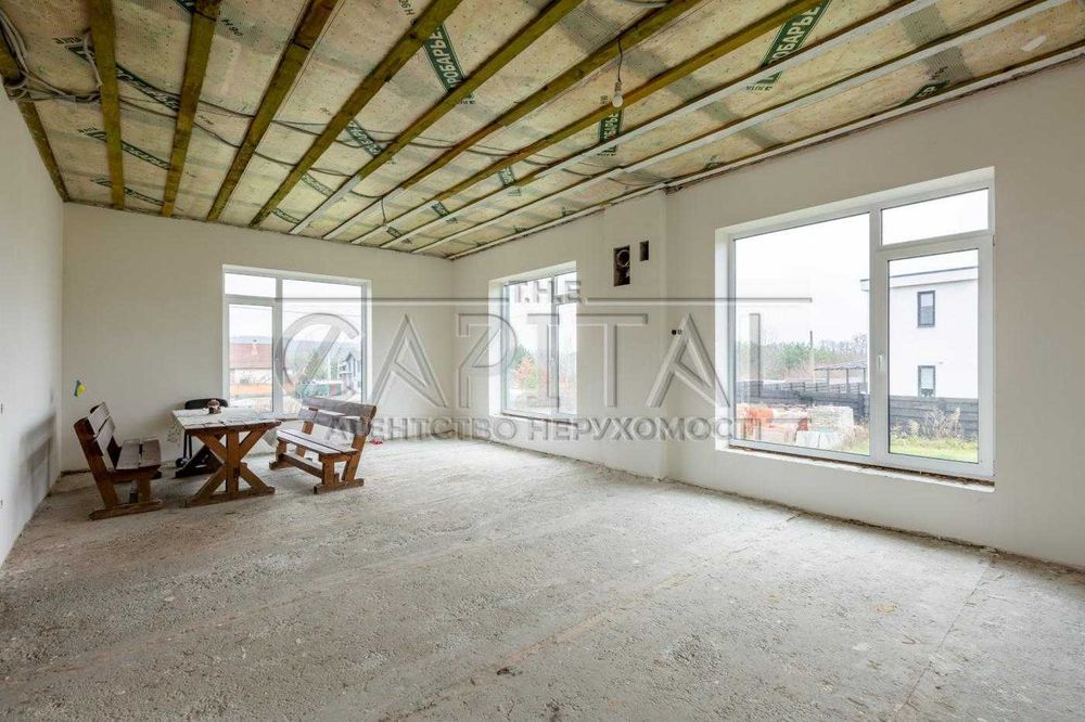 Продаж якісного будинку в кращій локації с. КРУГЛИК вул. 21 Садовая