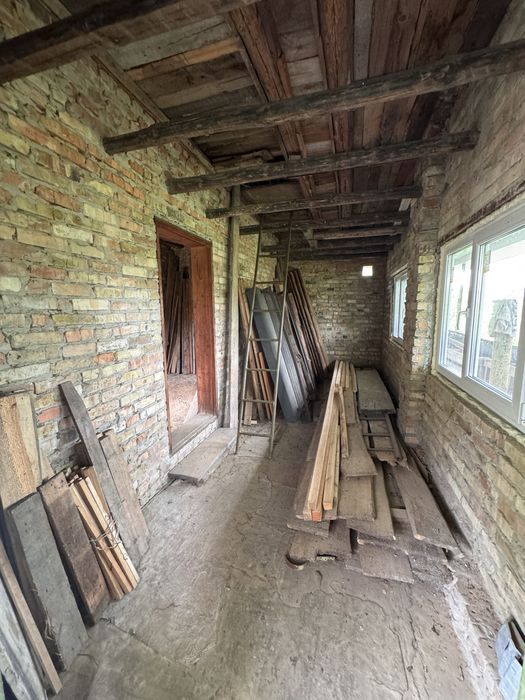 Продається будинок  25 км від Києва