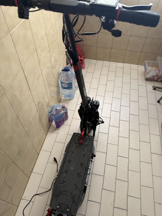 Trotinete eletrica  Urbanglide E-Cross Pro Boost 2 - 2X800W