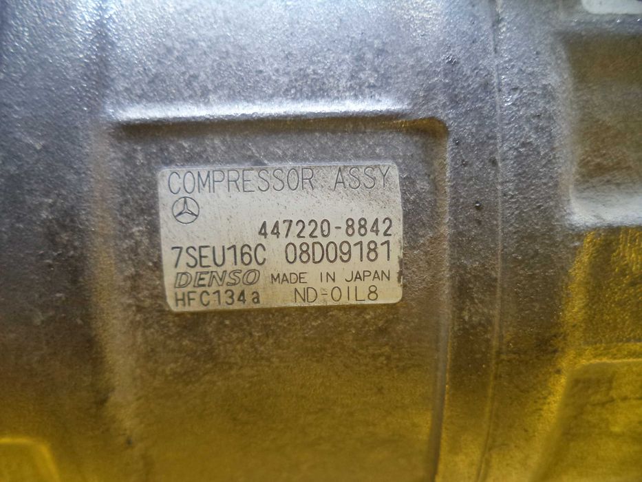 Компрессор кондиционера Mercedes C-Class (W203) (1,8) з 00-07 р.в.