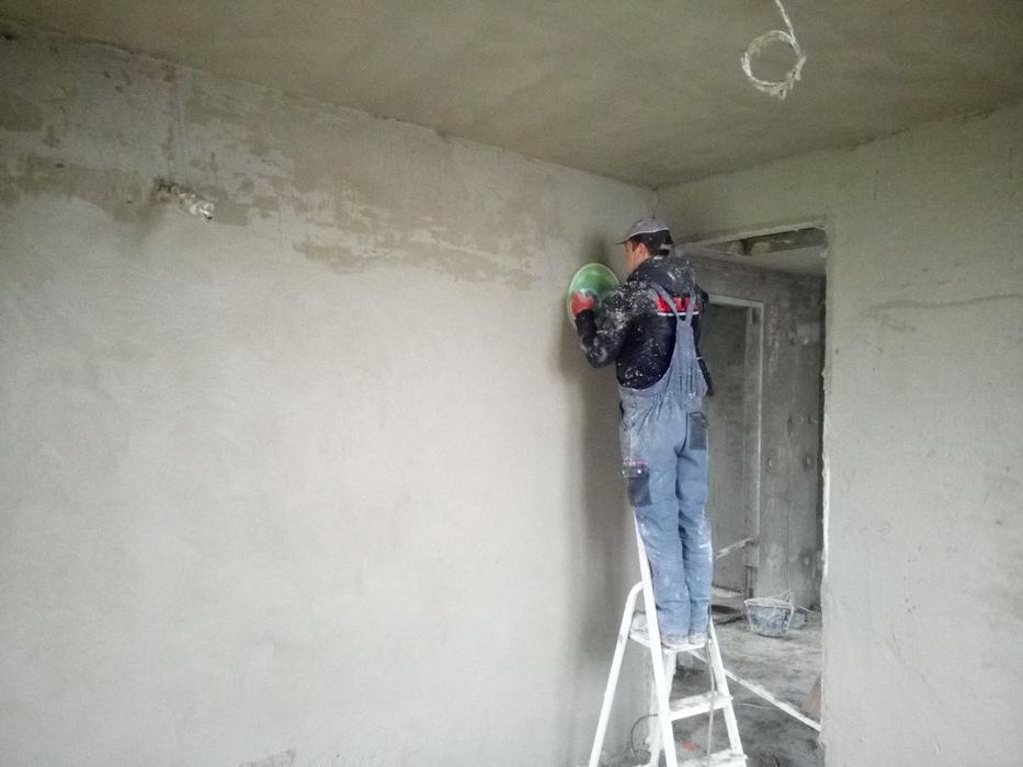 Tynki maszynowe cementowo wapienne oraz gipsowe