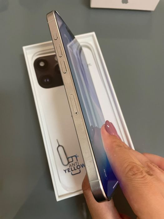 Iphone 15 pro max 256 gb branco Novo