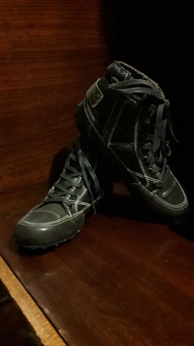 Черевики коричнові