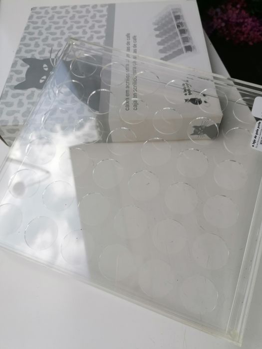 Caixa estojo para cápsulas de café.64584982589698123