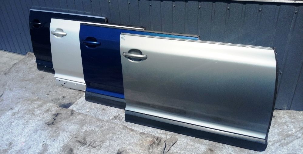 Дверь передняя правая Volkswagen Touareg двери двері передні праві