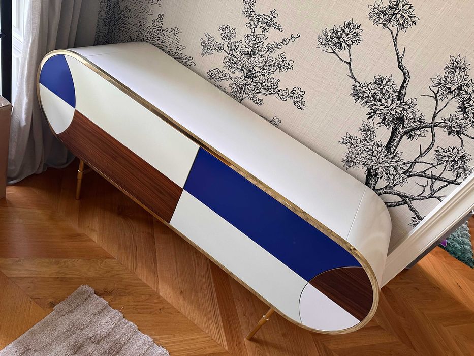 Designer Aparador / Buffet / Sideboard  Retro Moryson