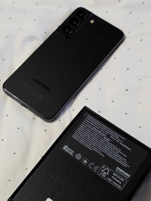 Samsung S22 256 Офіційний. Прекрасний стан