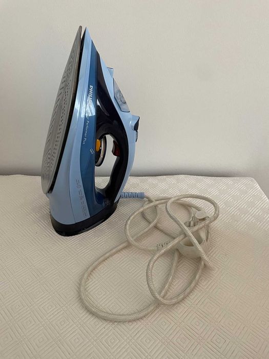 Ferro a Vapor Philips