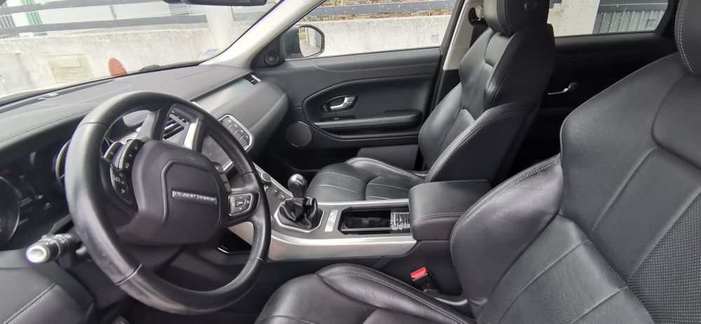 Range rover evoque 2019