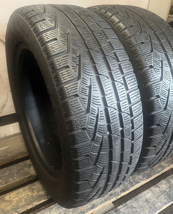 2 x PIRELLI Sottozero Winter 210 Serie II 235/55 R18 zimowe