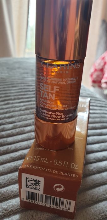 Clarins kropelki samoopalające, dodaj do kremu a uzyskasz lato w zimie