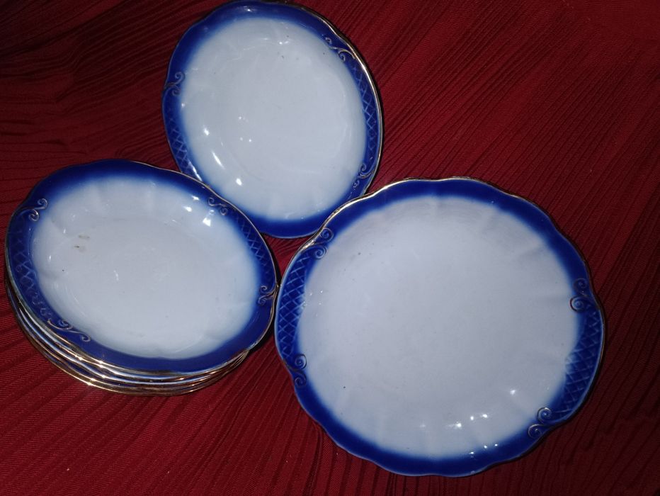 Набор тарелок 6+1