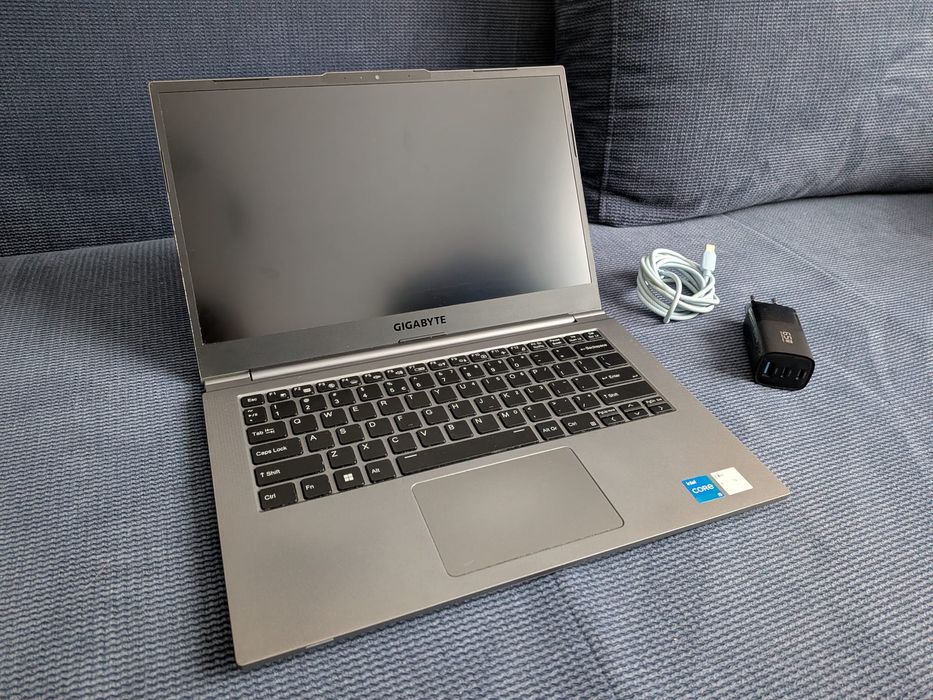 Ultrabook Gigabyte U4 24/256GB