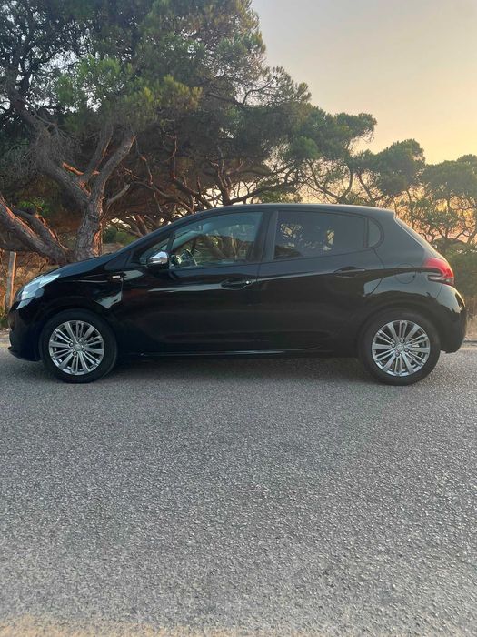 2017 Peugeot 208