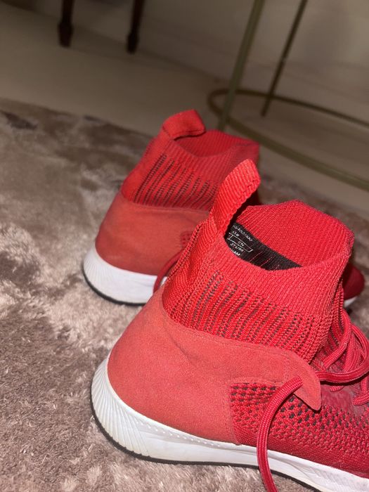 Buty sportowe Zara