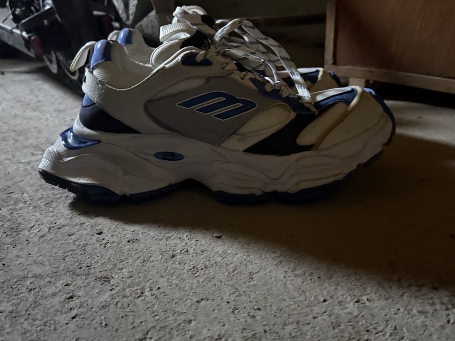 balenciaga cargo sneakers