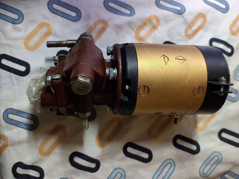 Масляний, паливний насос МН-1