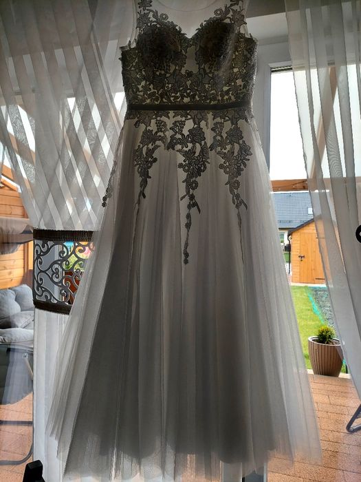 suknia ślubna wyprana w pralni