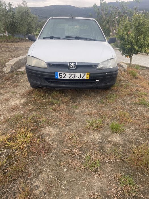 Peugeut 106 1.5D motor impecável