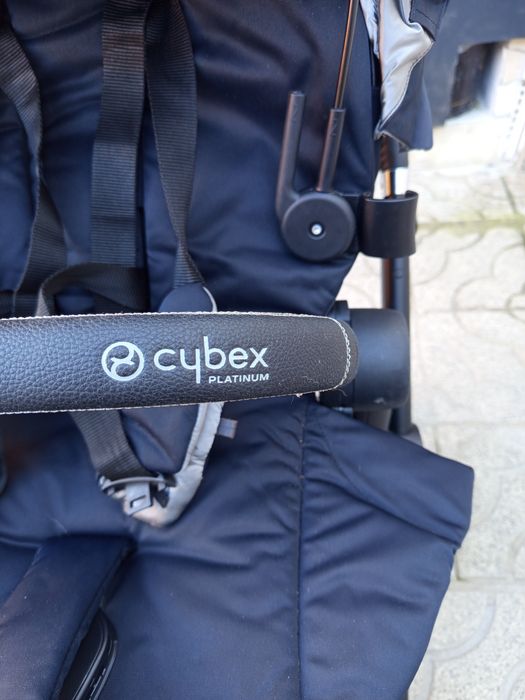 Carrinho cybex novo sem uso
