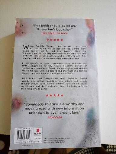 Livro "Somebody to love"