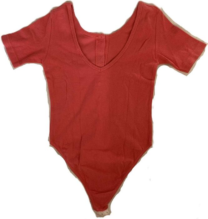 Body Rosa, como Novo