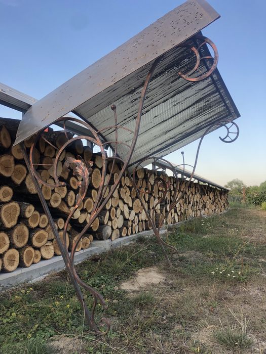 Продам  козирок,козирьок, навіс-металевий, висота 1,35, ширина 1,25