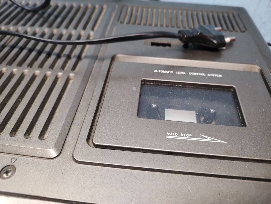 Universal TV radio Broksonic