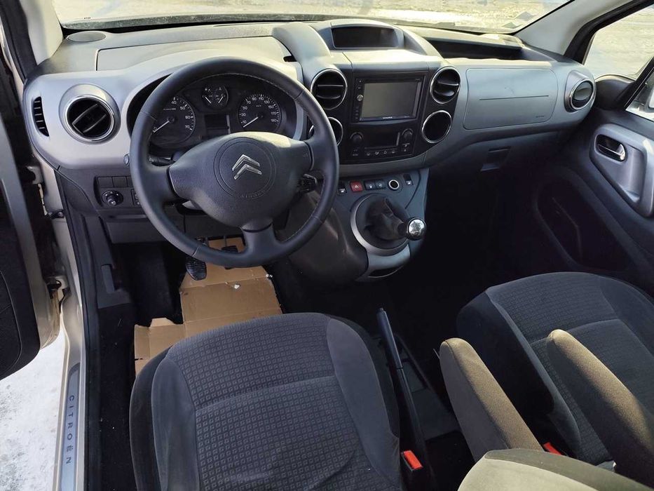 Citroen Berlingo - Niezawodny silnik 1.6 HDI-Super stan - Piękny kolor