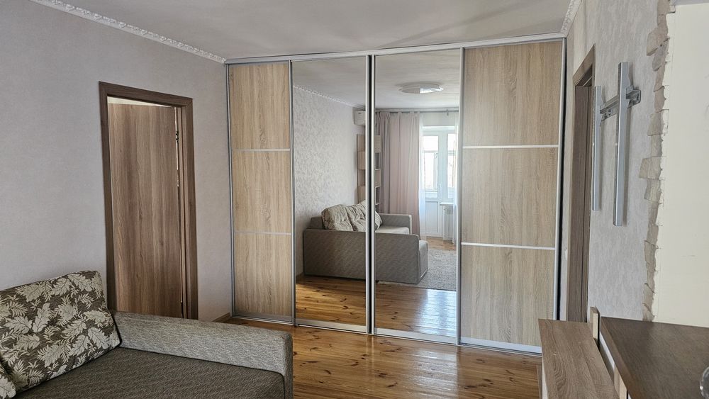 Продам 2к квартиру Центр