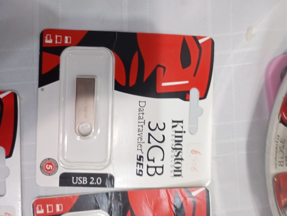 Pens Drives Kingston