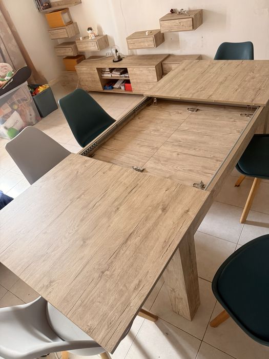 Mesa Extensível Carvalho Natural + 6 cadeiras
