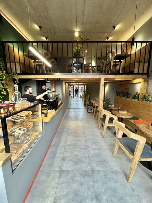 СРОЧНО, готовый бизнес, кофейня на Фонтане, Фасад, проходное место