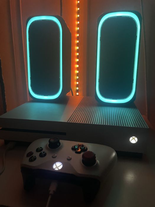 Xbox one s 1TB zamienie/sprzedam