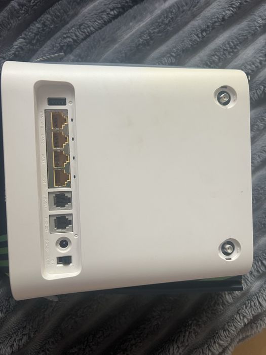 Router ZTE MF286R