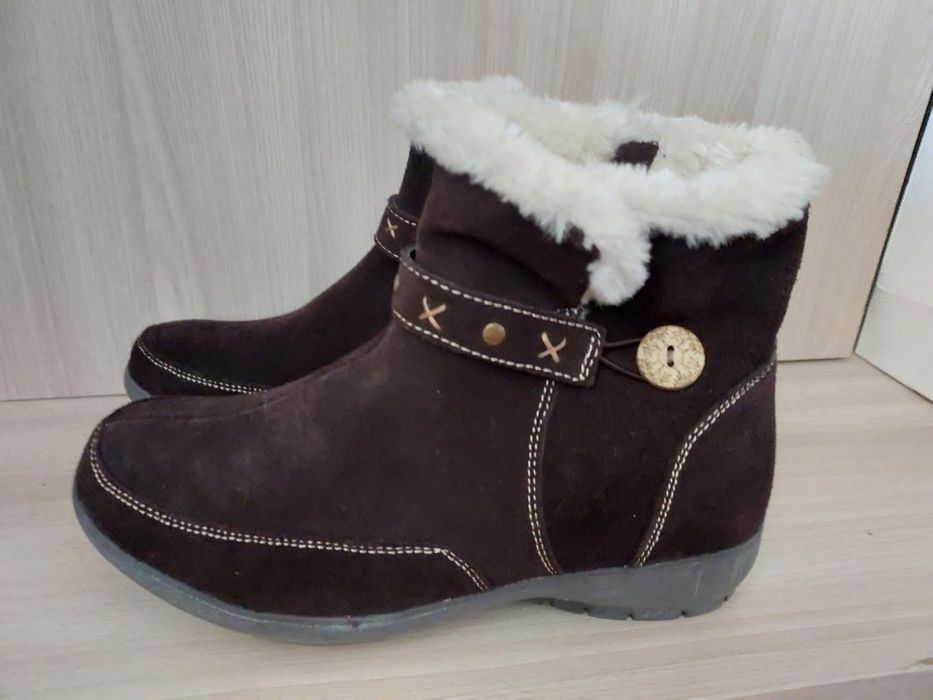 Жіночі чоботи, 36 розмір