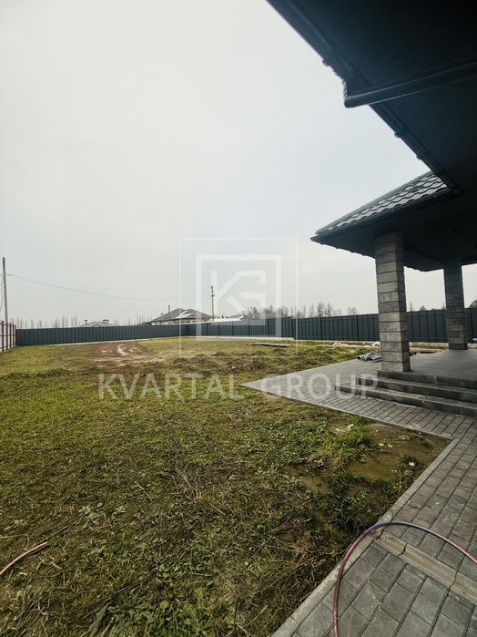 Будинок з ремонтом без меблів Дмитрівка ЦЕНТР