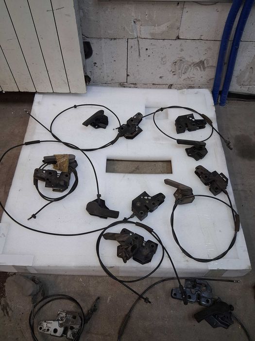 vw t5 linka maski przedniej z rączka