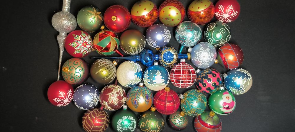 Ялинкові прикраси