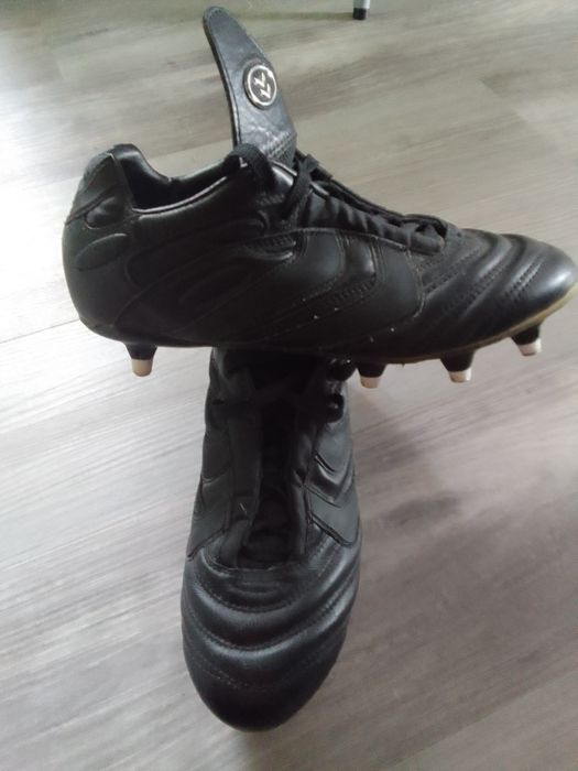 Korki marki Hummel r. 41