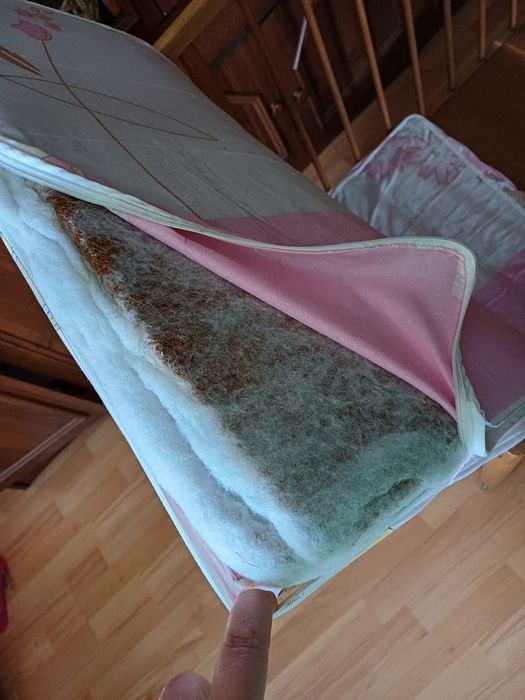 Дитяче ліжечко, колиска