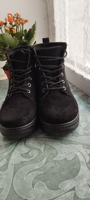 Ботиночки жіночі  осінні