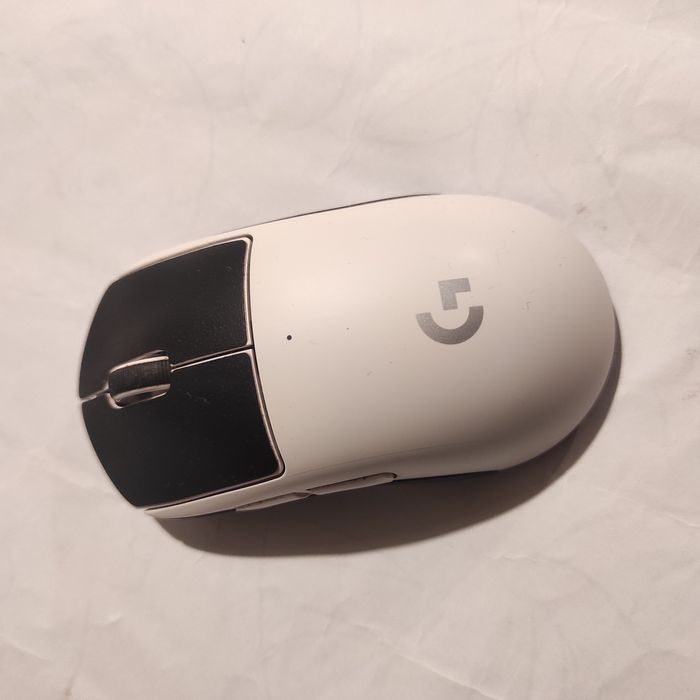 Rato Logitech Pro Superlight