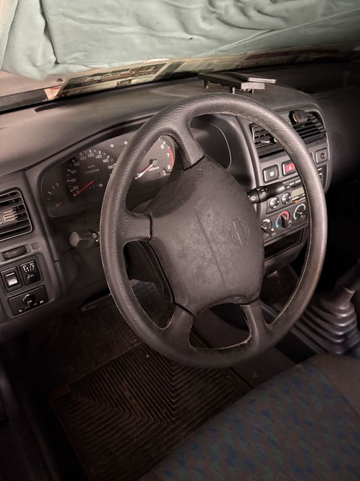 Nissan Almera 1.4 SR - Apenas 12.300 km Reais - Para Peças