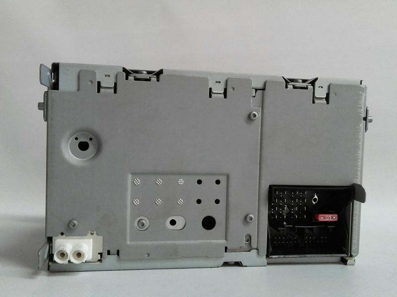 Rádio / auto-rádio VOLKSWAGEN Polo (6R, 6C)