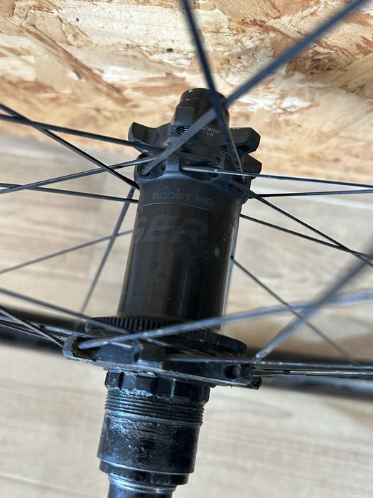 Rodas Carbono Bontrager Kovee Pro 30 TLR